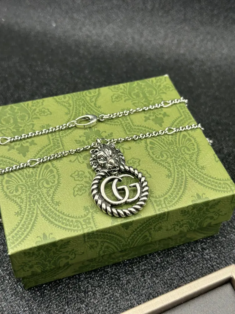 Gucci necklace