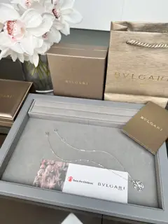 Bvlgari FIOREVER necklace in 18K white gold