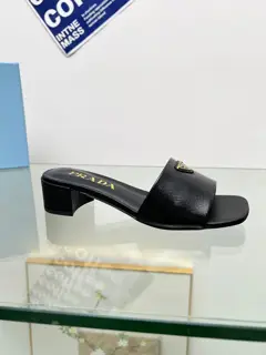 Prada/Prada 2024ss spring and summer new product Saffiano cow patent leather high-heeled