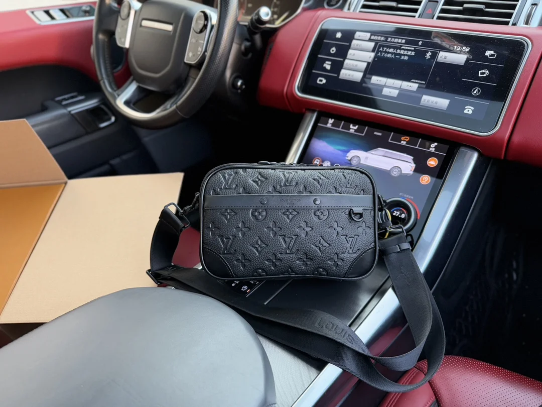Louis Vuitton Keepall M80201