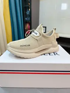 Moncler sneakers Material: custom calfskin mesh breathable lining leather insole original