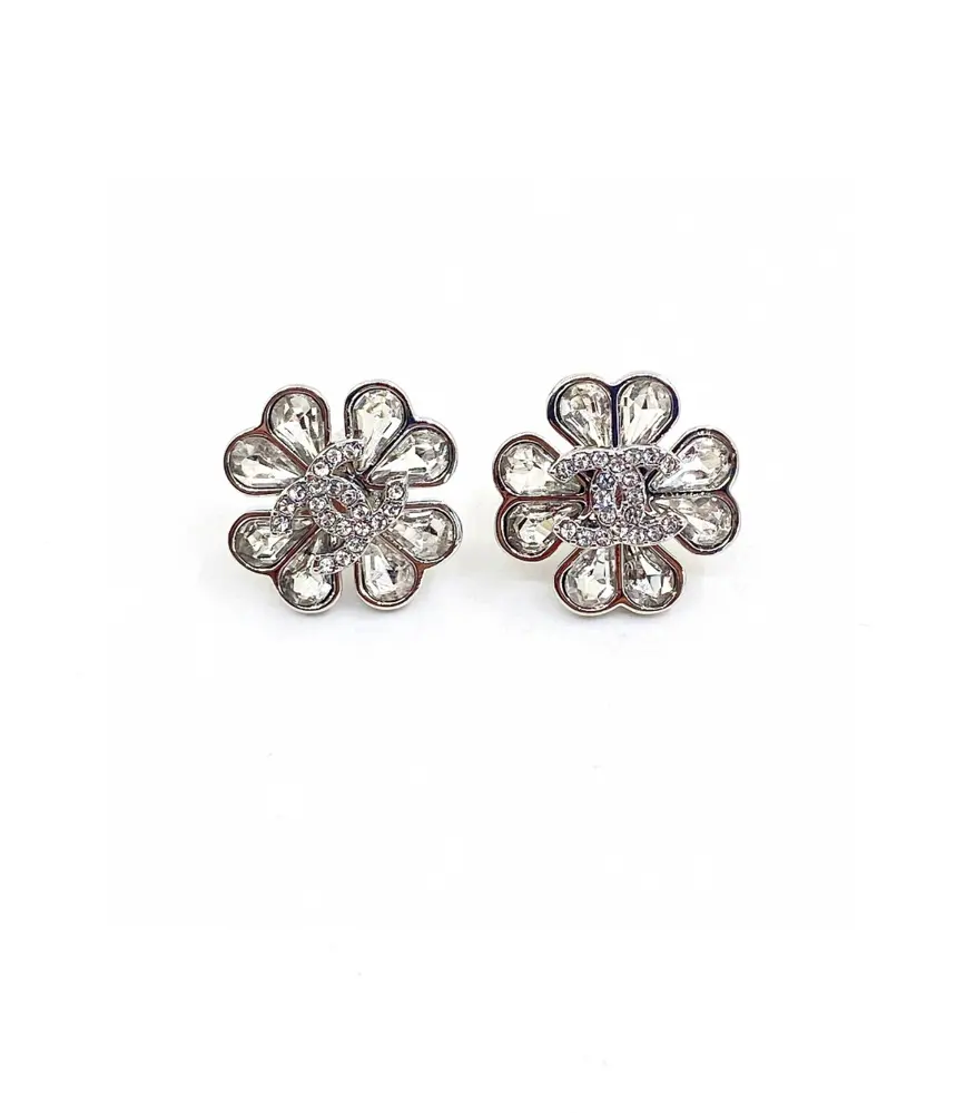 Chanel silver diamond five-pointed star earrings
