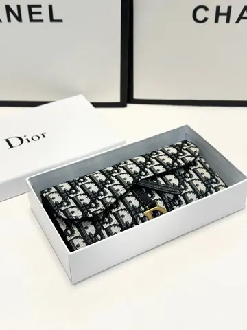 Dior Wallet