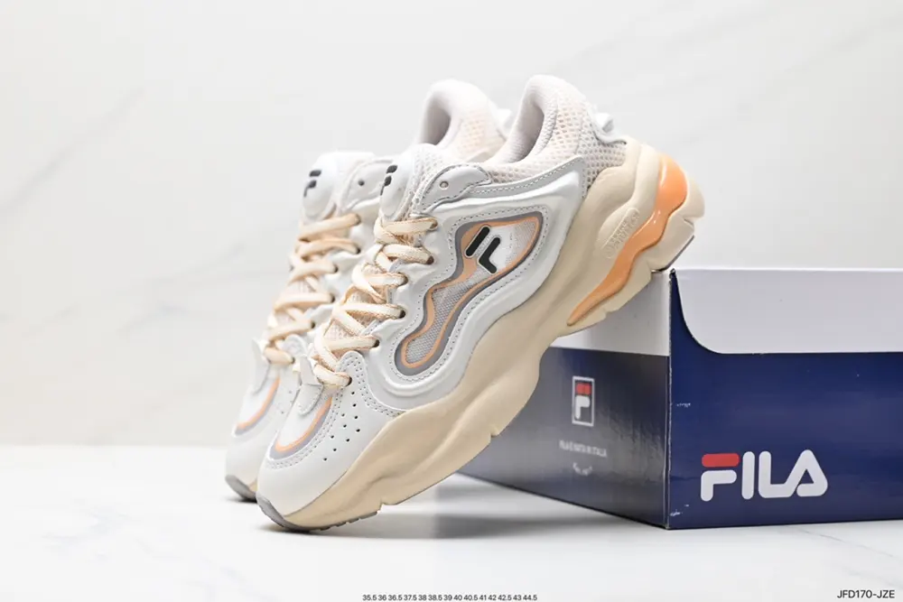 FILA winter new dad shoes casual shoes thick bottom bread shoes sports shoes T12W231119FWA