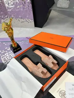 Hermès H slippers