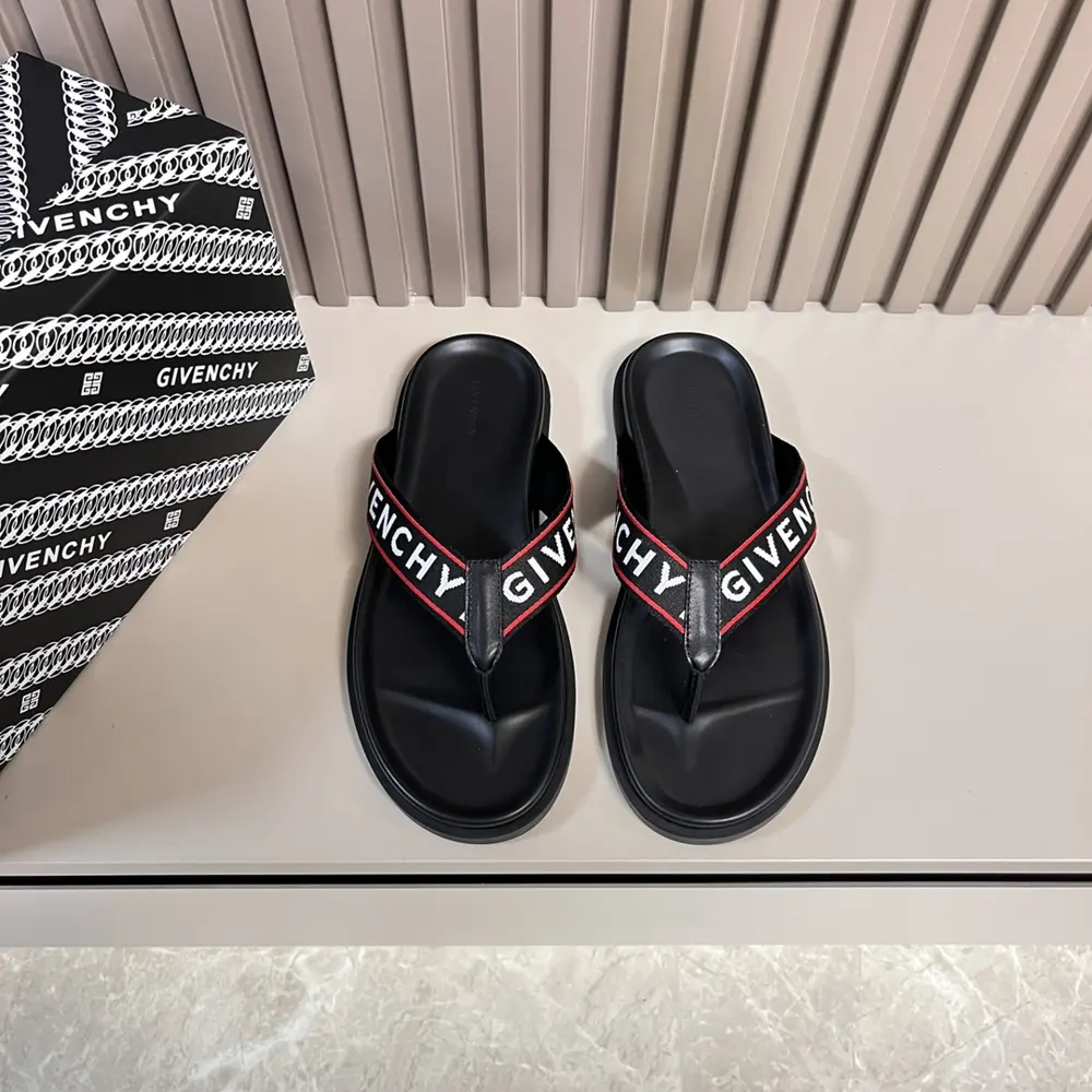 Givenchy slippers