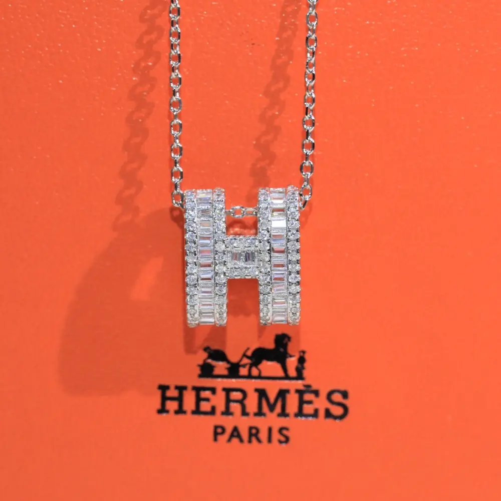 Hermes H full diamond necklace