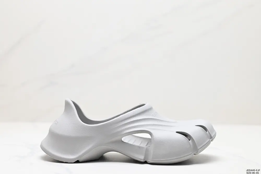 BALENCIAGA Shoes 702421