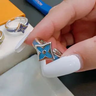 Louis Vuitton ring