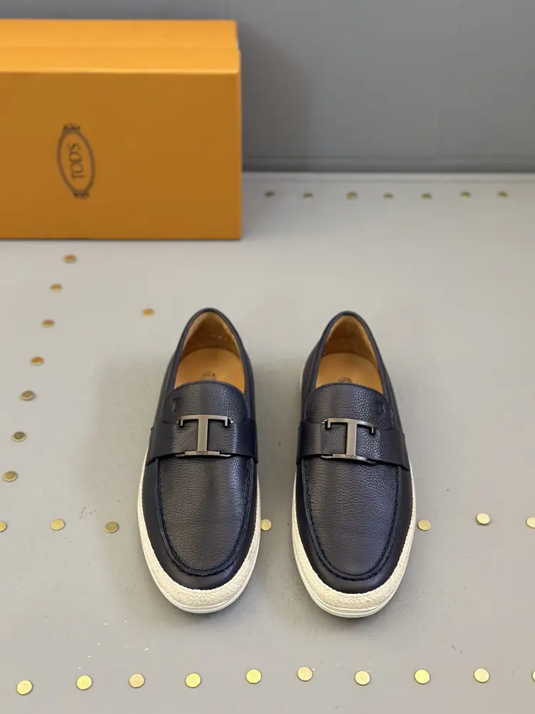 Tod’s Tod’s Men’s Leather Slippers