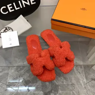 Hermès slippers