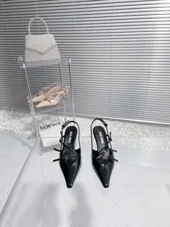 miumiu Miu 24/Spring and Summer catwalk style kitten heel pointed toe sandals