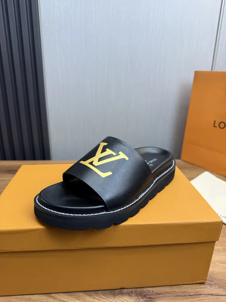 Louis Vuitton full leather slippers: cowhide top