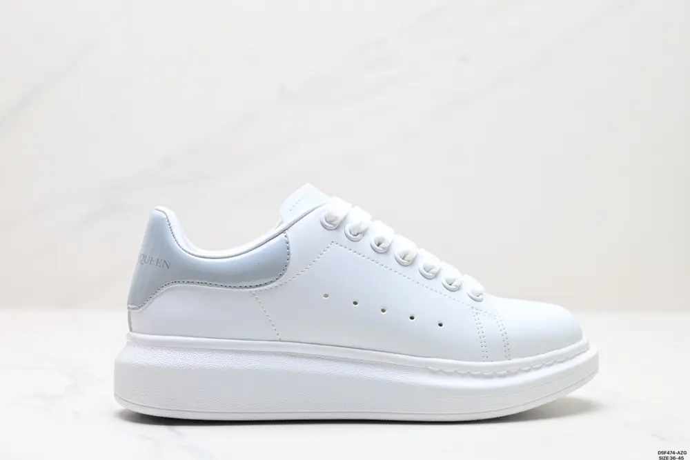 Italian luxury brand Alexander McQueen Sole Leather Sneakers low-top fashion thick-soled 553770