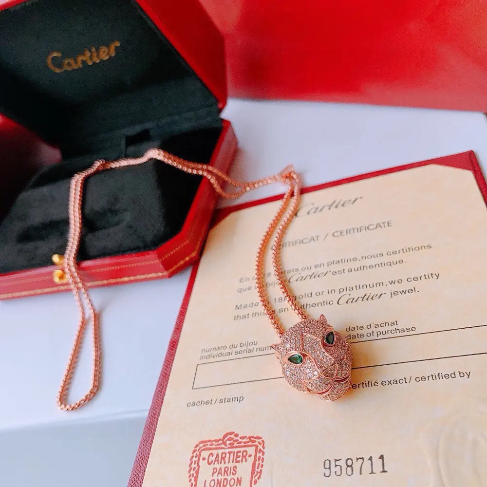 Cartier necklace leopard necklace shipped Classic aristocratic style
