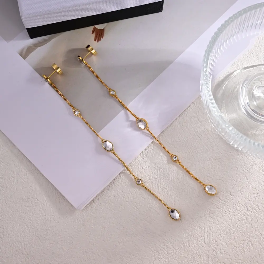 miumiu letter earrings