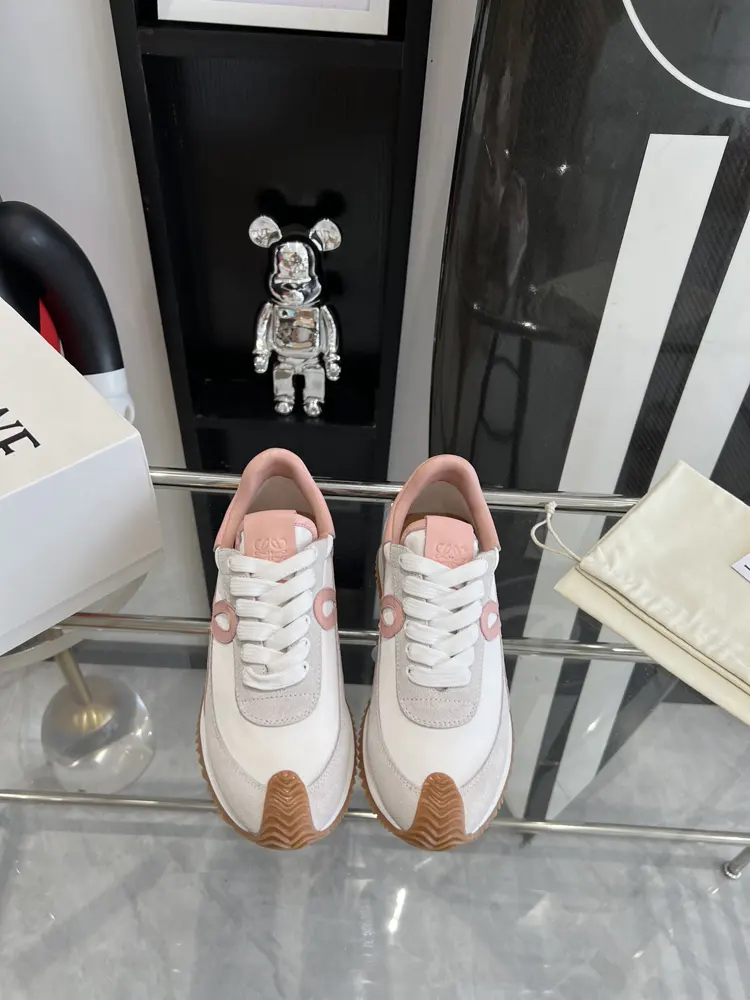 Loewe classic Flow Runner casual shoes