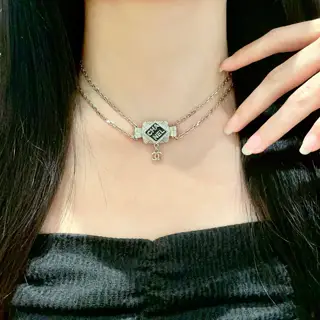 Chanel vintage necklace
