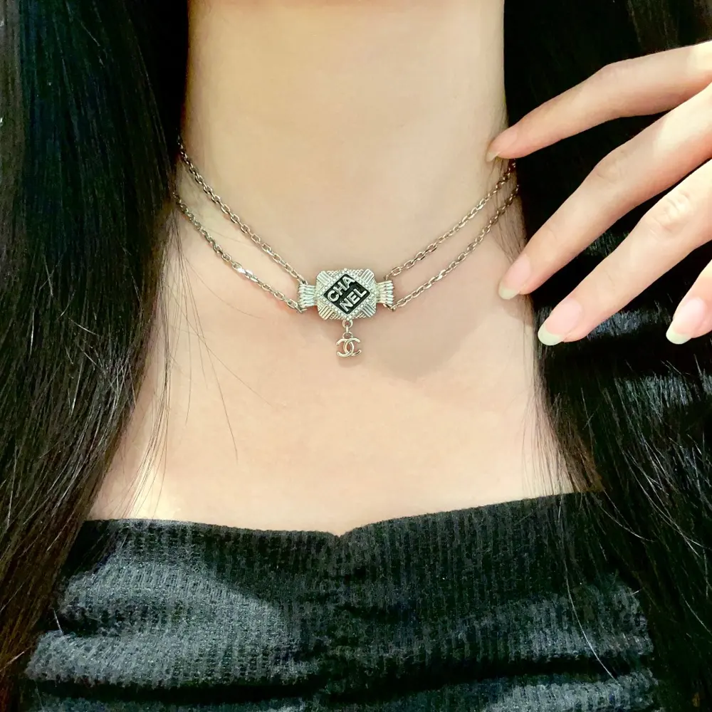 Chanel vintage necklace