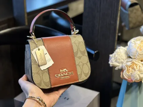 COACH Crossbody