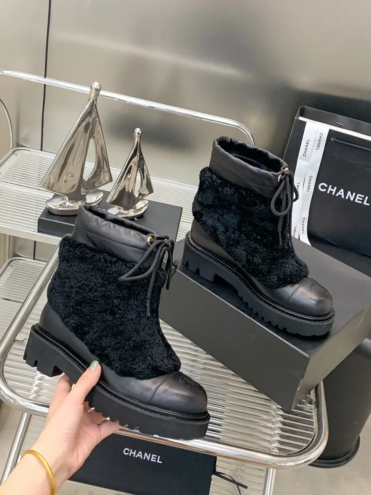 Chanel autumn and winter heavy-duty hot-selling short boots