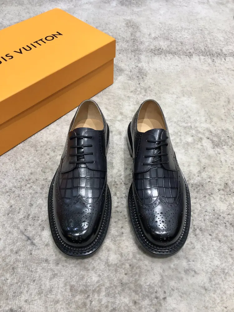 Louis Vuitton calfskin leather Oxford shoes