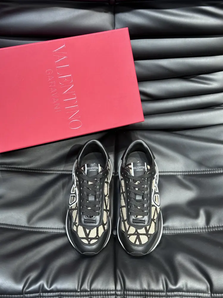 Valentino men’s casual sports shoes