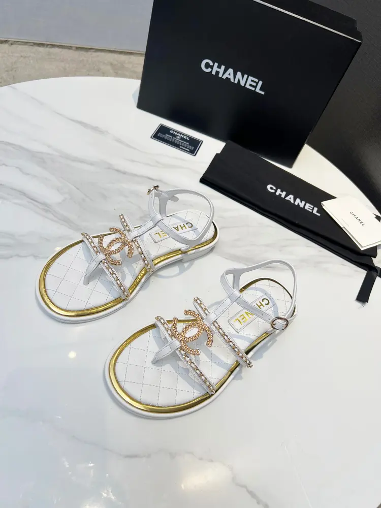 Chanel classic flip-flop sandals