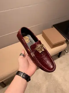 Versace The upper