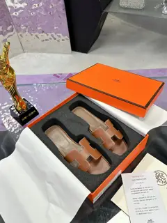 Hermès H slippers