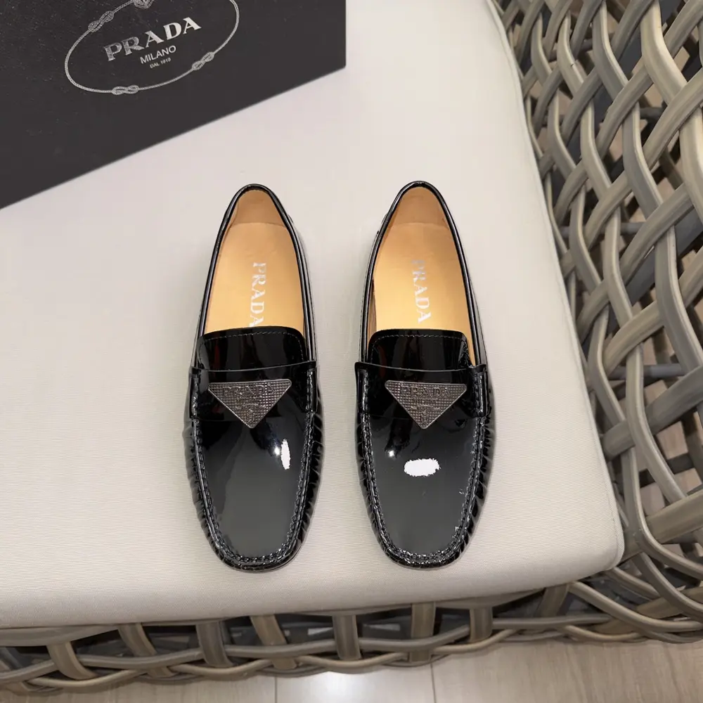 Prada driving shoes/moccasins|Selected original imported cowhide|Thick and soft|Full lining