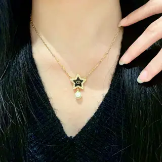 Dior vintage necklace