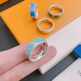 Louis Vuitton ring