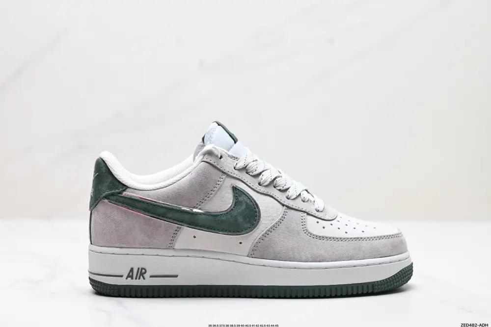 NIKE AIR FORCE 1’07 LV8 Sneakers DF3966-723