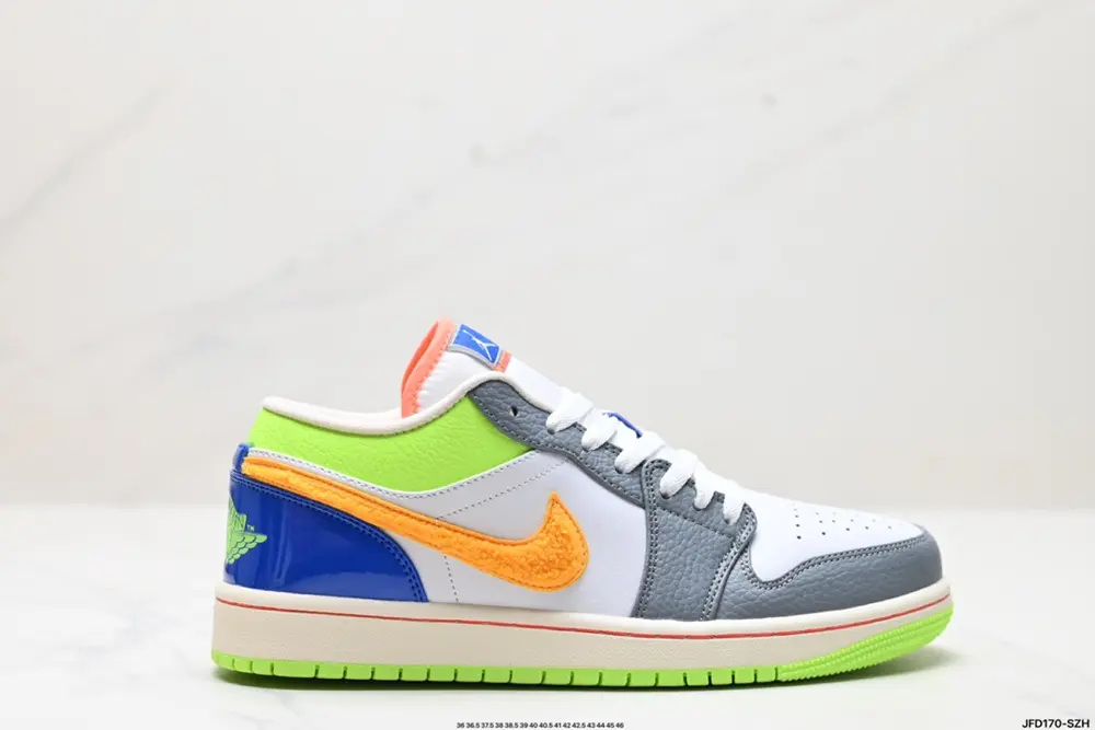 Nike Air Jordan 1 Low Sneakers DX4375-800