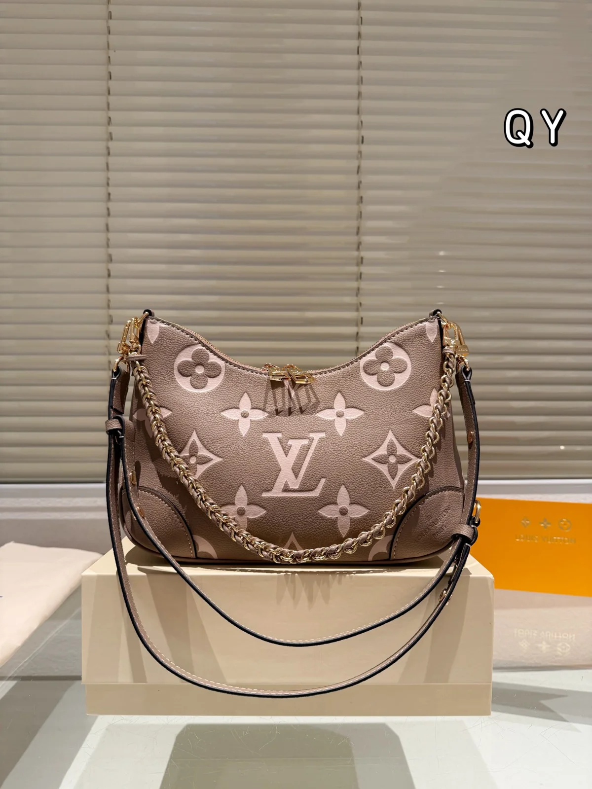 Louis Vuitton Crossbody