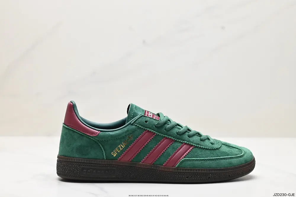 Adidas Using solid color pig leather combined with cow split leather upper IF8914