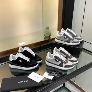 Chanel casual sneakers