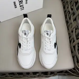 Berluti men’s sneakers | The fabric