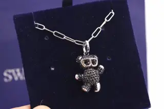 Swarovski Shining Teddy Bear Black Heart Bear Necklace