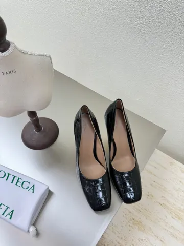 BOTTEGA VENETA knot heel single shoe BV Knot series metal heel slippers high heel single