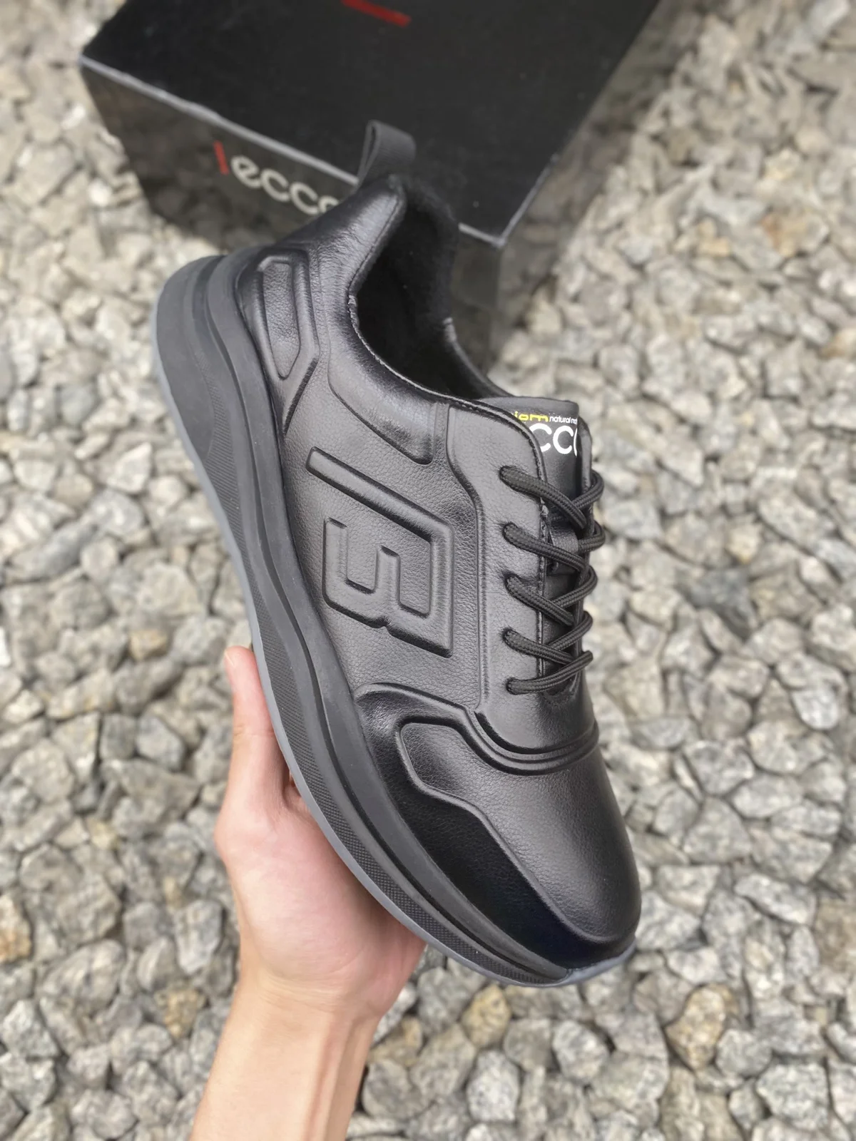 ECCO new versatile casual style