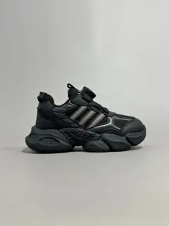 Adidas XLG Runner children’s shoes