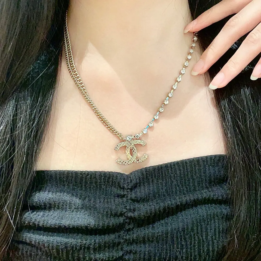 Chanel vintage necklace