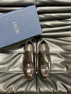 Dior men’s formal leather shoes with large soles