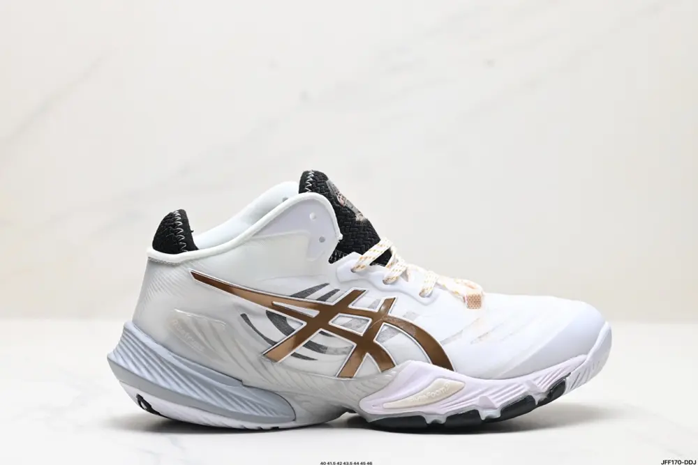 Asics METARISE stable running shoes have a double-layer jacquard mesh design on the upper to 1051A058-100