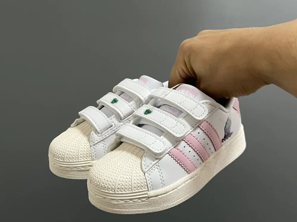 Adidas children’s Velcro sneakers with shell toe