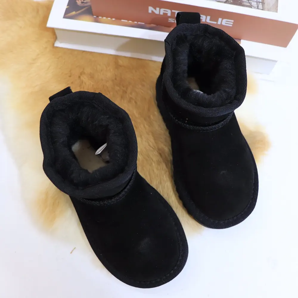 UGG children’s short boots