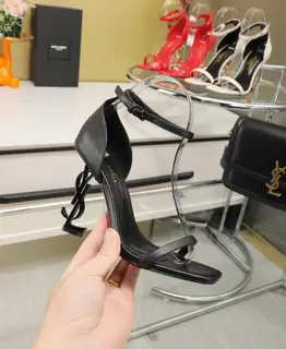 “Saint Laurent” Yves Saint Laurent pearl strap high-heeled classic iron-heeled sandals
