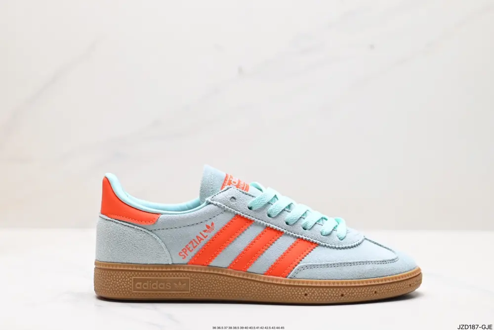 Adidas Using solid color pig leather combined with cow split leather upper IH5374